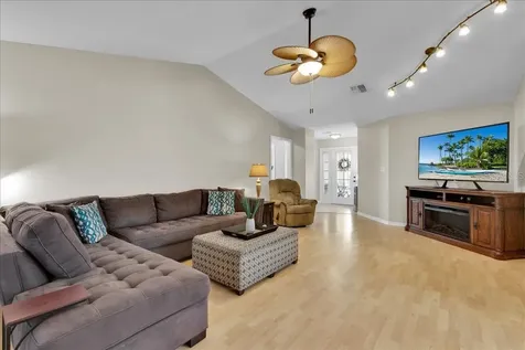 430 Harbourview Drive Haines City FL 33844