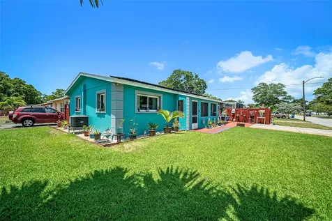 3400 Kingston Street N St Petersburg FL 33713