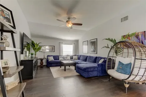 10746 Ayrshire Drive Tampa FL 33626