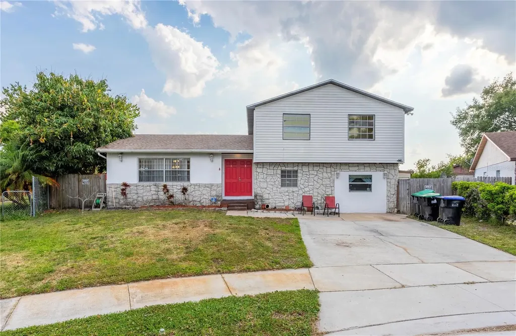 6126 Burhley Court Orlando FL 32809
