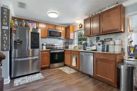 872 Fruitland Drive Deltona FL 32725