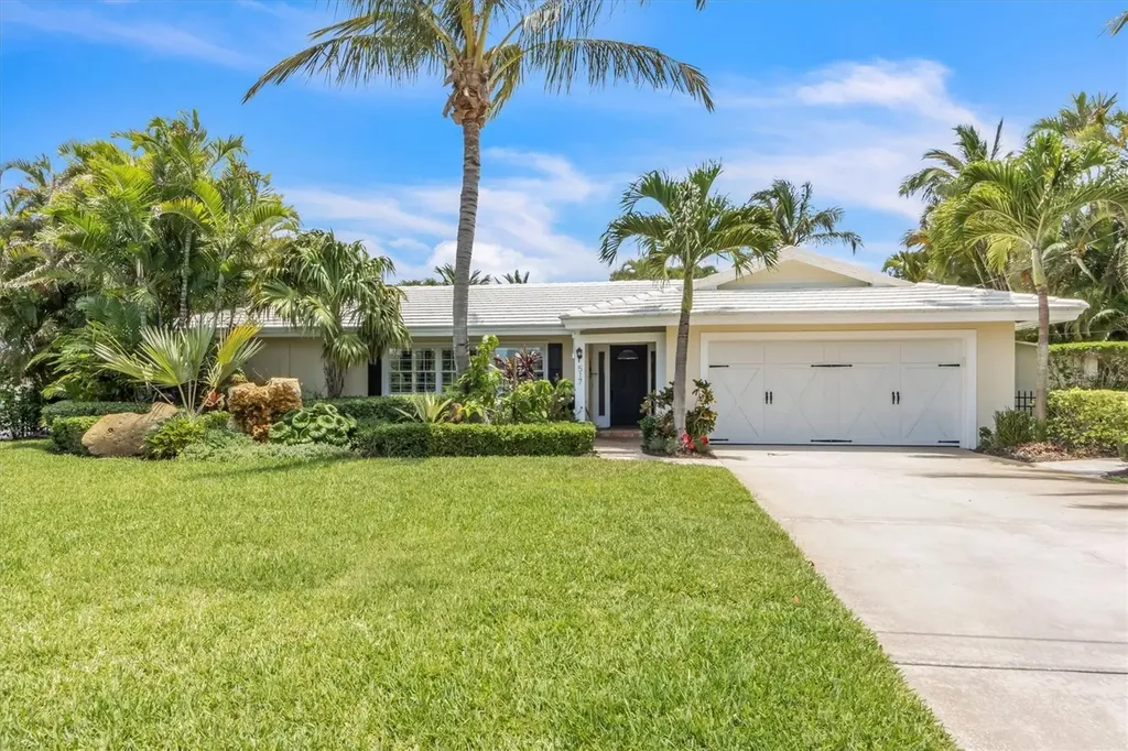 517 74th Street Holmes Beach FL 34217
