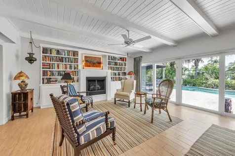 517 74th Street Holmes Beach FL 34217