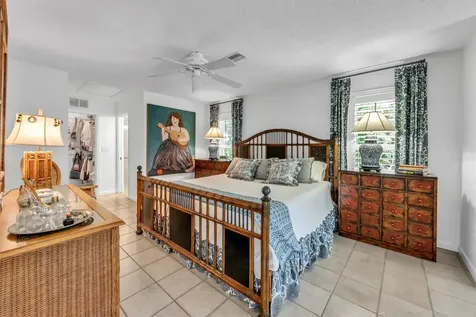 517 74th Street Holmes Beach FL 34217