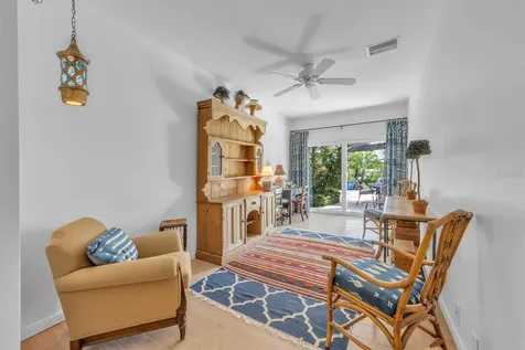 517 74th Street Holmes Beach FL 34217