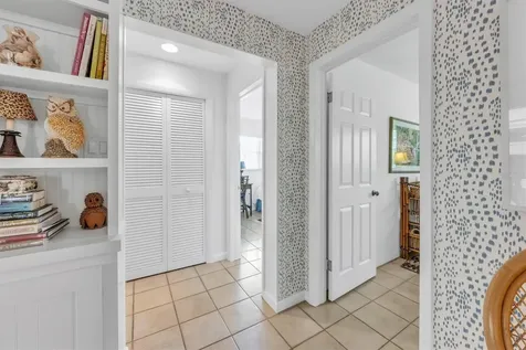 517 74th Street Holmes Beach FL 34217