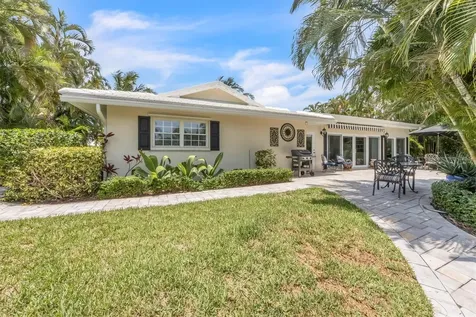 517 74th Street Holmes Beach FL 34217