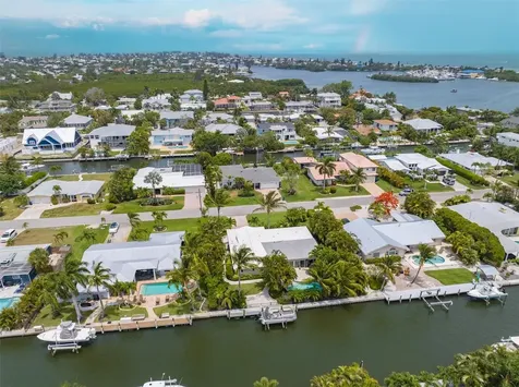 517 74th Street Holmes Beach FL 34217