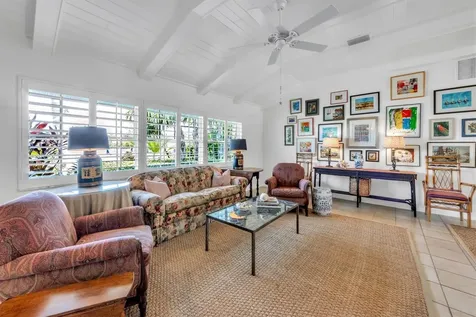 517 74th Street Holmes Beach FL 34217