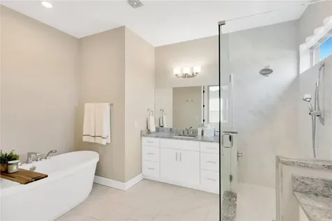 3505 S Macdill Avenue Tampa FL 33629