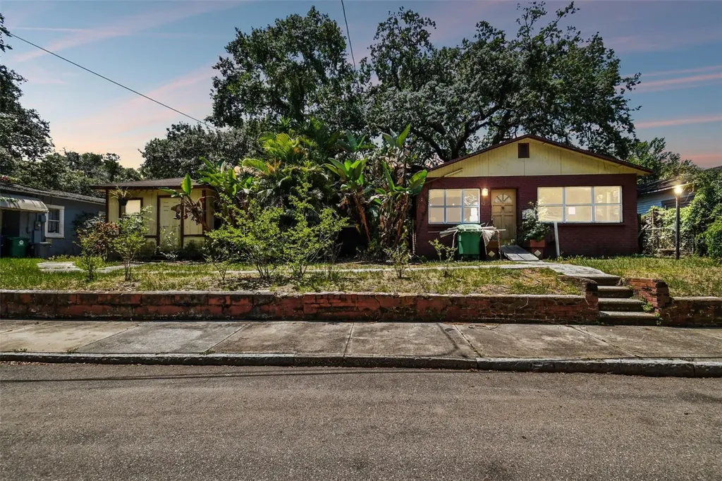 1303 E New Orleans Avenue Tampa FL 33603