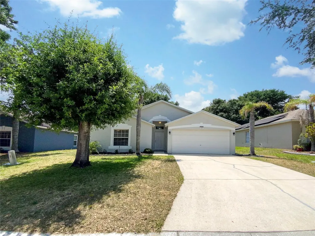 439 Heather Hill Boulevard Davenport FL 33837