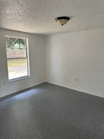 512 61st Avenue Terrace E Bradenton FL 34203