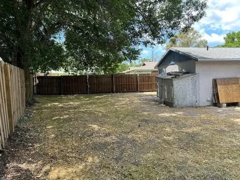 512 61st Avenue Terrace E Bradenton FL 34203