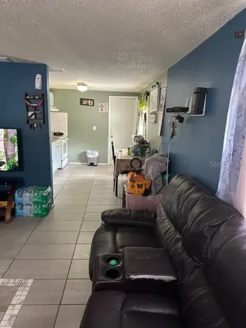 512 61st Avenue Terrace E Bradenton FL 34203