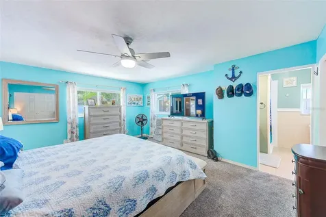 2754 64th Street N St Petersburg FL 33710