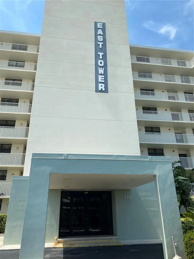 300 Woodette Drive Dunedin FL 34698