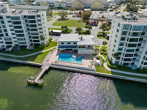 300 Woodette Drive Dunedin FL 34698