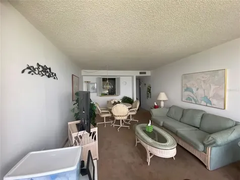 300 Woodette Drive Dunedin FL 34698