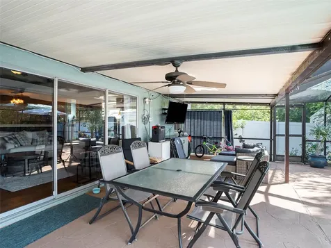 819 Black Knight Drive Valrico FL 33594