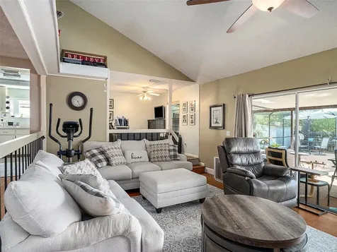819 Black Knight Drive Valrico FL 33594