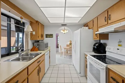 4313 SE 1st Court Cape Coral FL 33904