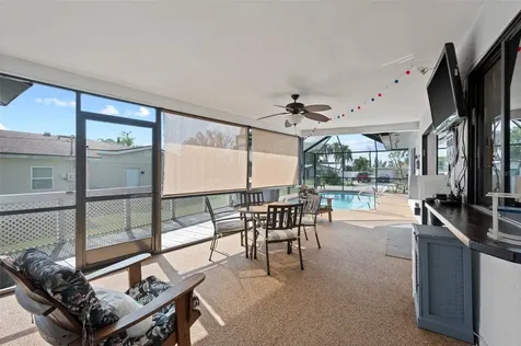 4313 SE 1st Court Cape Coral FL 33904