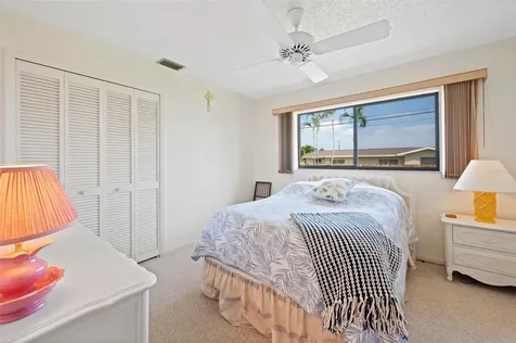 4313 SE 1st Court Cape Coral FL 33904