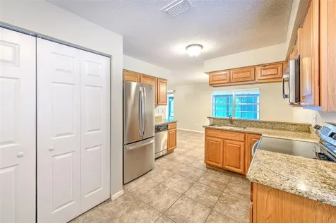 1901 Rudder Drive Valrico FL 33594