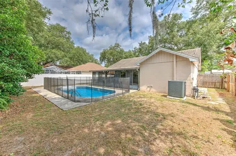 1901 Rudder Drive Valrico FL 33594