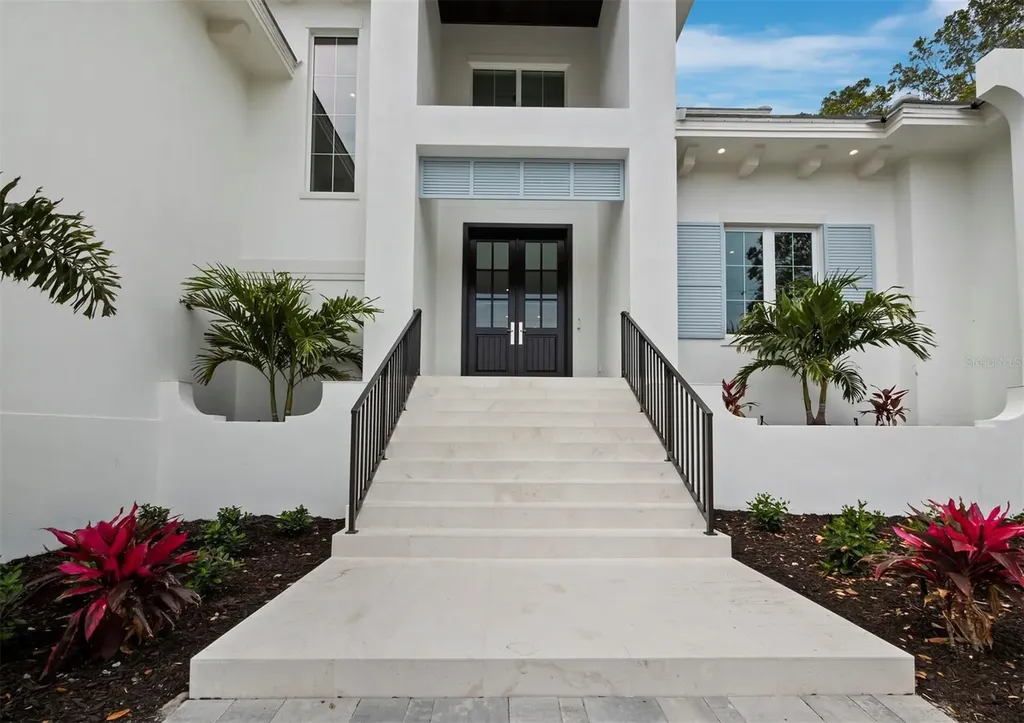 3550 Flamingo Avenue Sarasota FL 34242