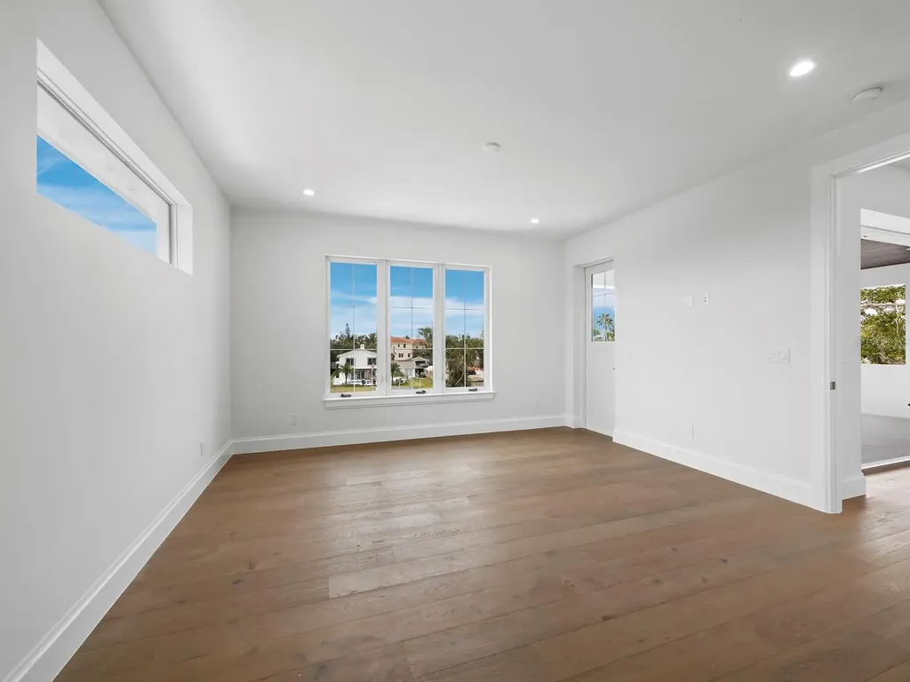 3550 Flamingo Avenue Sarasota FL 34242