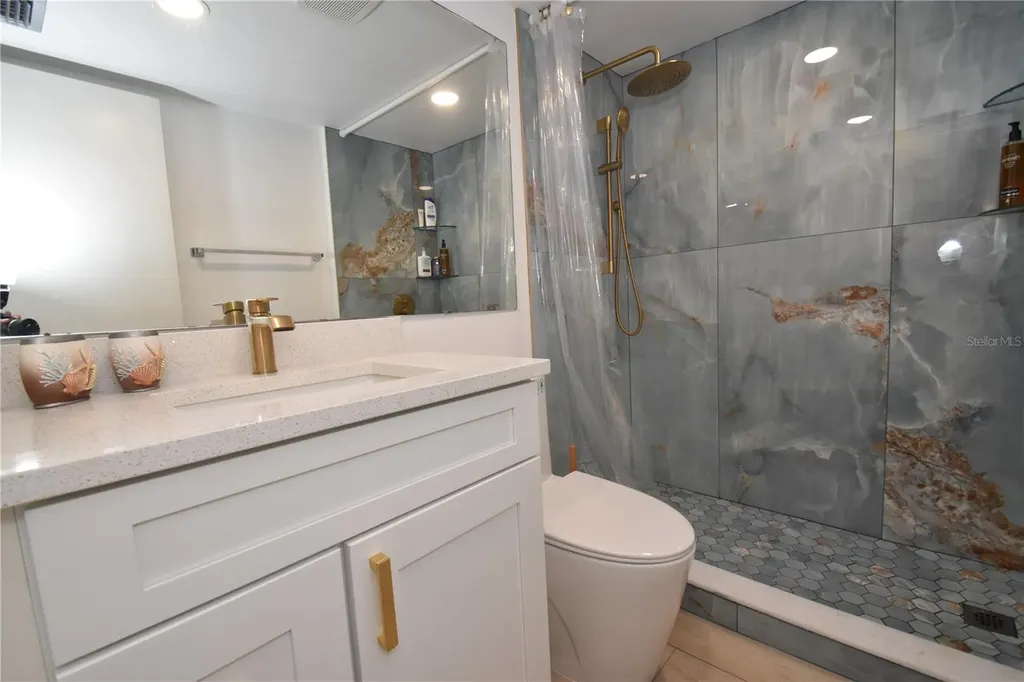 1720 Glenhouse Drive Sarasota FL 34231
