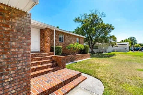 513 Little Wekiva Road Altamonte Springs FL 32714