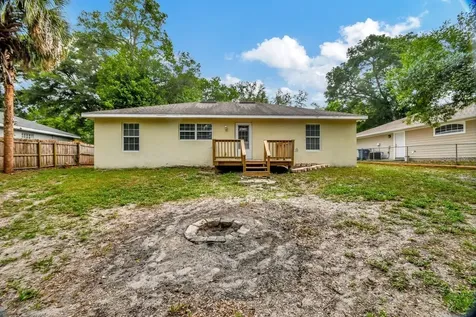 1104 Helen Drive Deland FL 32720