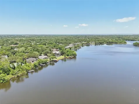 893 Lullwater Drive Oviedo FL 32765