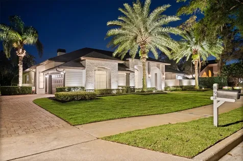 893 Lullwater Drive Oviedo FL 32765
