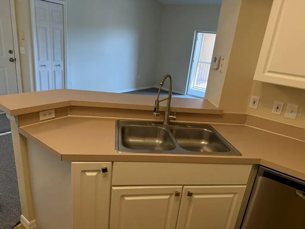 5500 Metrowest Boulevard Orlando FL 32811