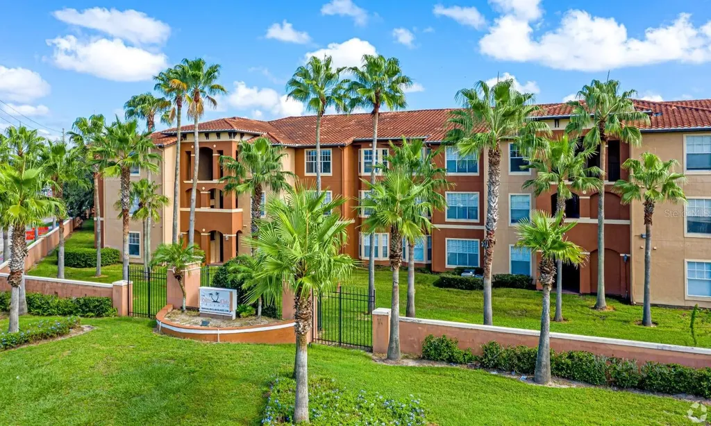 5500 Metrowest Boulevard Orlando FL 32811