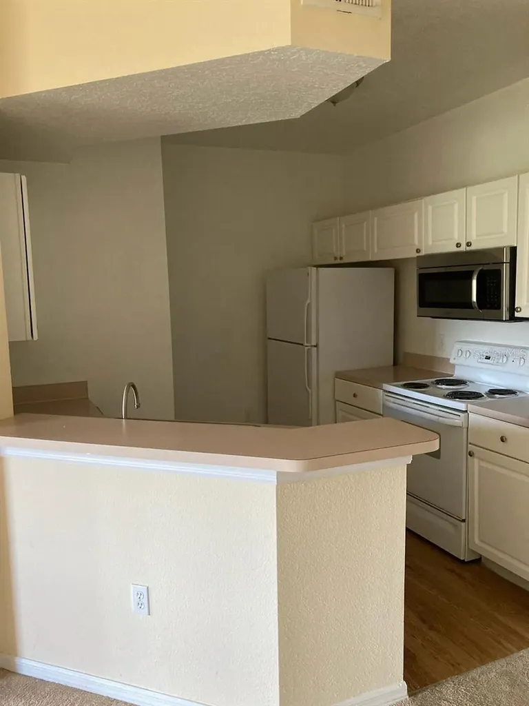 5500 Metrowest Boulevard Orlando FL 32811