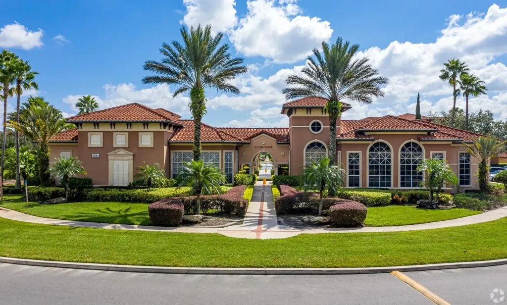 5500 Metrowest Boulevard Orlando FL 32811