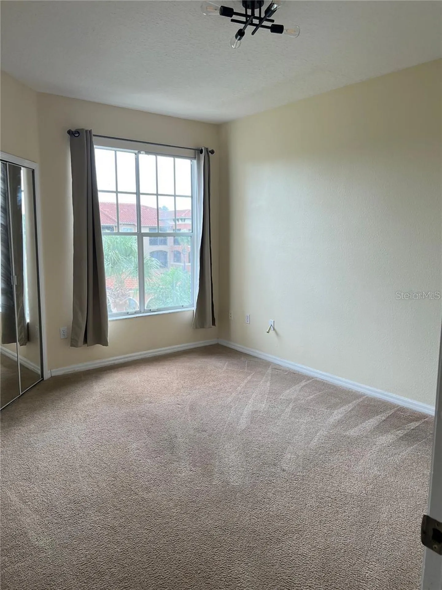 5500 Metrowest Boulevard Orlando FL 32811