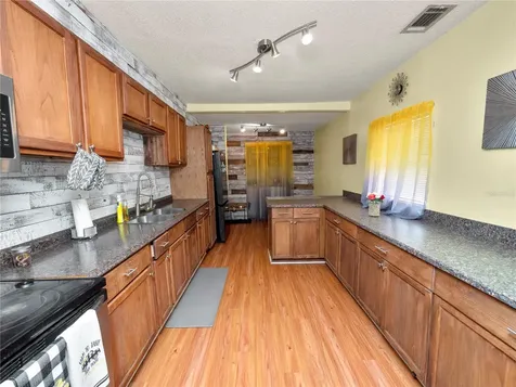 427 N 22nd Street Haines City FL 33844