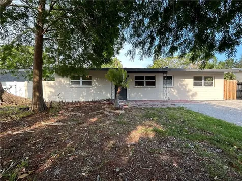4381 Shore Acres Boulevard NE St Petersburg FL 33703