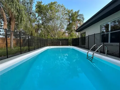 4381 Shore Acres Boulevard NE St Petersburg FL 33703