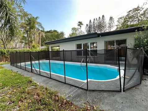 4381 Shore Acres Boulevard NE St Petersburg FL 33703