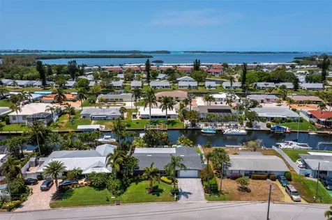 4708 Coral Boulevard Bradenton FL 34210