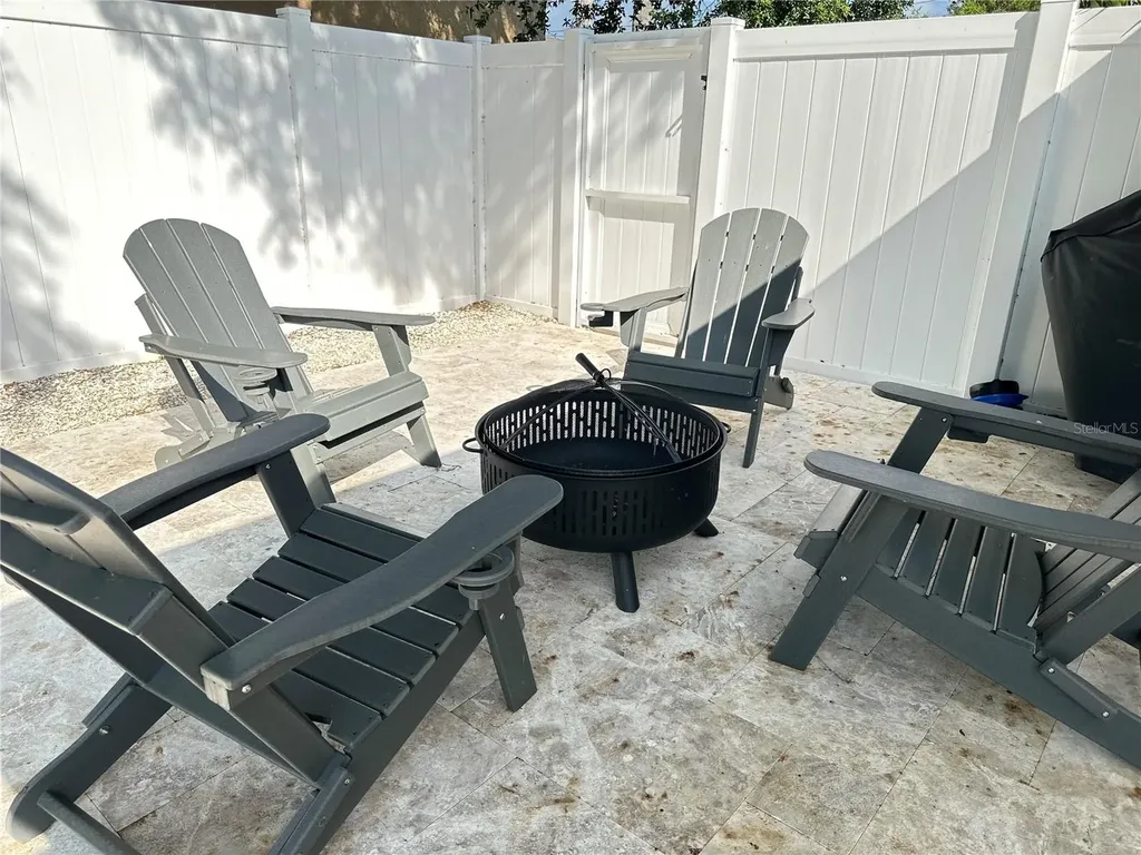 1723 Stanford Lane Sarasota FL 34231