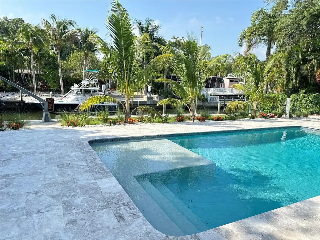 1723 Stanford Lane Sarasota FL 34231