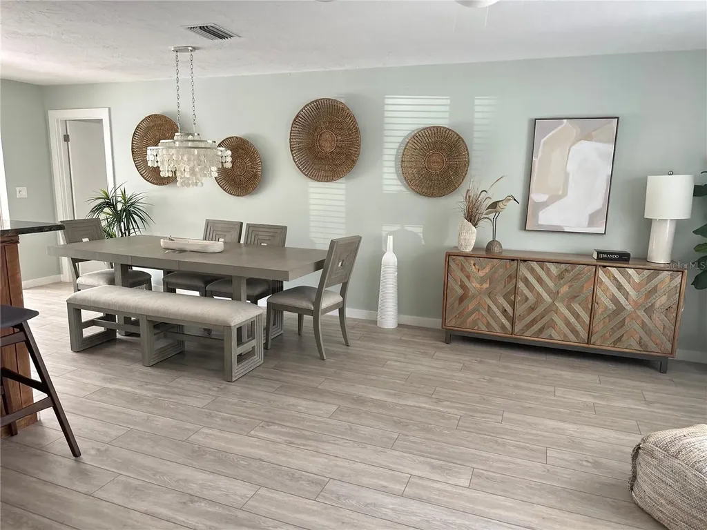 1723 Stanford Lane Sarasota FL 34231